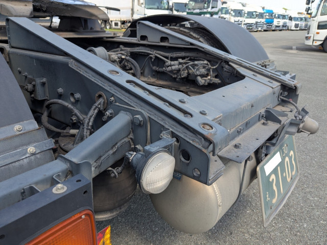 いすゞ エルフ 大型 トラクタ（シングル） 2KG-EXD52CE(93920) 9枚目