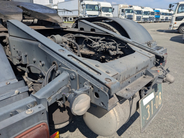 いすゞ ギガ 大型 トラクタ（シングル） 2KG-EXD52CE(93926) 6枚目