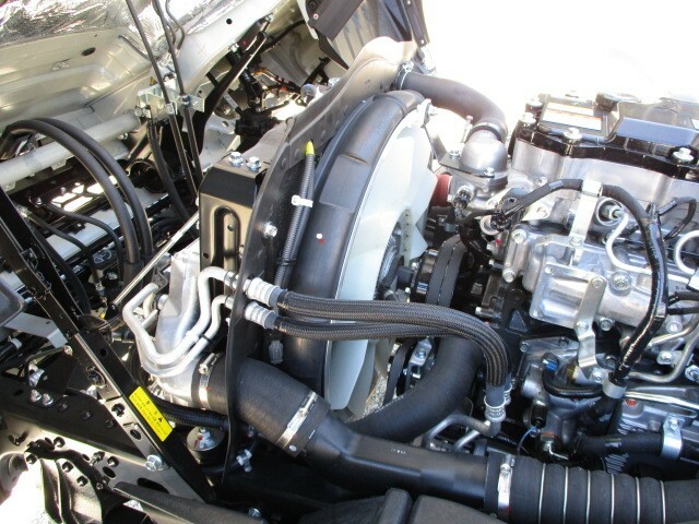 三菱ふそう ファイター 中型 平ボディ（クレーン付） 2KG-FK62F(6750) 9枚目