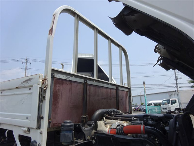 いすゞ エルフ 小型 平ボディ BDG-NKR85A(93965) 29枚目