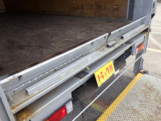 Toyota dyna Small Aluminium box body TPG-XZU722(93977) 36枚目