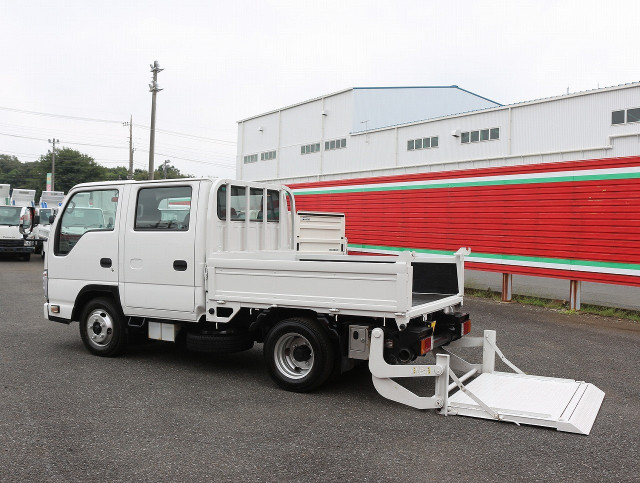 いすゞ エルフ 小型 Wキャブ TPG-NJR85A(93990) 17枚目