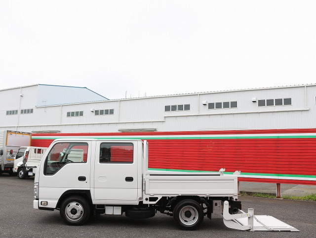 いすゞ エルフ 小型 Wキャブ TPG-NJR85A(93990) 18枚目