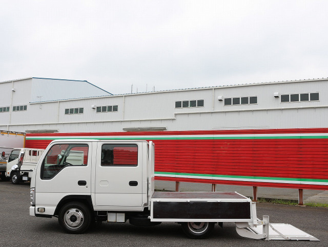 いすゞ エルフ 小型 Wキャブ TPG-NJR85A(93990) 22枚目