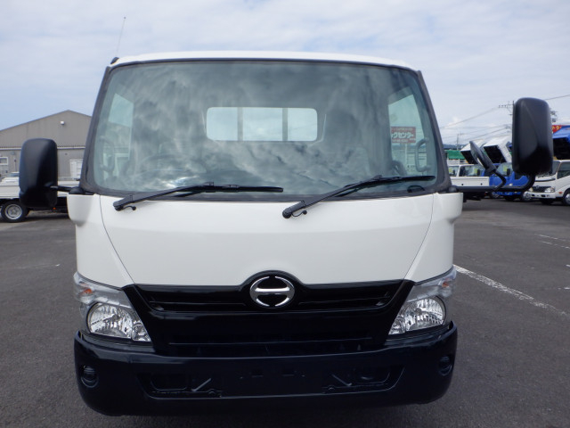 日野 デュトロ 小型 平ボディ TPG-XZC710M(93992) 4枚目