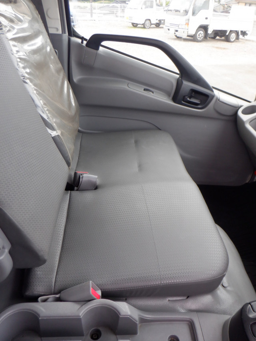 日野 デュトロ 小型 平ボディ TPG-XZC710M(93992) 31枚目