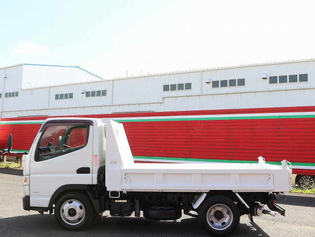 三菱ふそう キャンター 小型 土砂ダンプ TPG-FBA30(93996) 9枚目