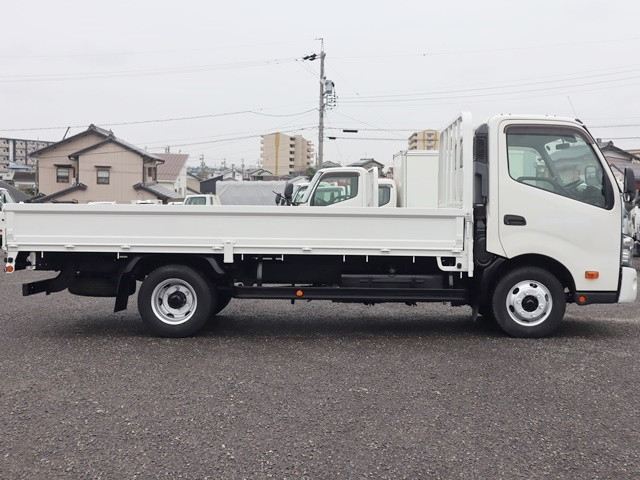 トヨタ トヨエース 小型 平ボディ TKG-XZU712(94000) 8枚目