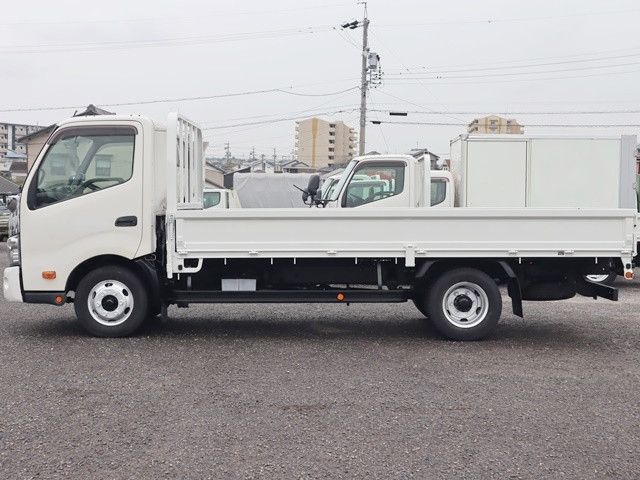 トヨタ トヨエース 小型 平ボディ TKG-XZU712(94000) 9枚目