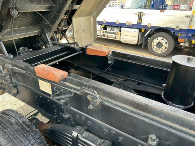 三菱ふそう ファイター 増トン 土砂ダンプ 2DG-FQ62F(94002) 21枚目