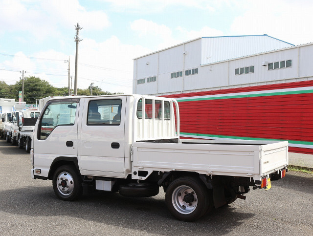 いすゞ エルフ 小型 Wキャブ TRG-NJS85A(94004) 7枚目