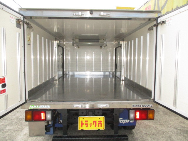 マツダ タイタン 小型 冷凍冷蔵バン TRG-LHS85AN(94022) 3枚目