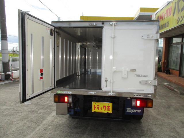 マツダ タイタン 小型 冷凍冷蔵バン TRG-LHS85AN(94022) 5枚目