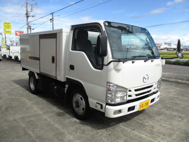 マツダ タイタン 小型 冷凍冷蔵バン TRG-LHS85AN(94022) 33枚目