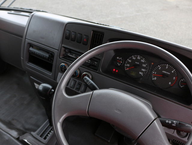 日産自動車 シビリアン 中型 バス UD-DHW41(94024) 29枚目