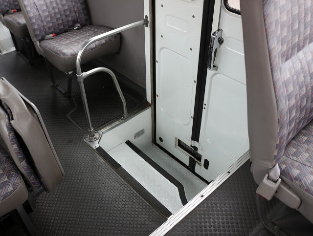 日産自動車 シビリアン 中型 バス UD-DHW41(94024) 41枚目