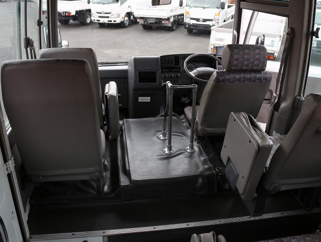 日産自動車 シビリアン 中型 バス UD-DHW41(94024) 42枚目