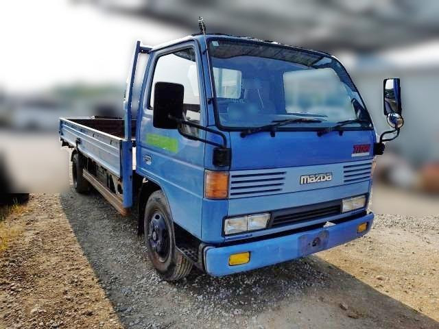 マツダ タイタン 小型 平ボディ U-WGL4T(94060) 4枚目