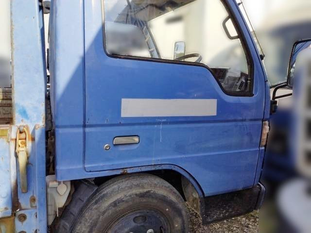 マツダ タイタン 小型 平ボディ U-WGL4T(94060) 8枚目