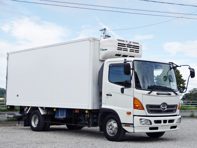 日野 レンジャー 中型 冷凍冷蔵バン TKG-FC9JHAA(94062) 23枚目