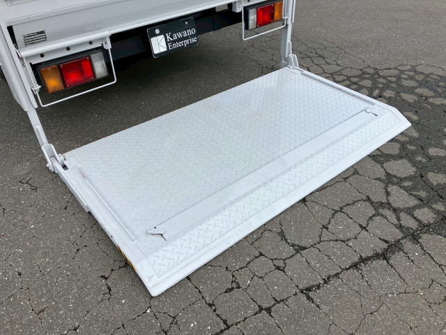 いすゞ エルフ 小型 アルミバン TRG-NJR85AN(94064) 17枚目