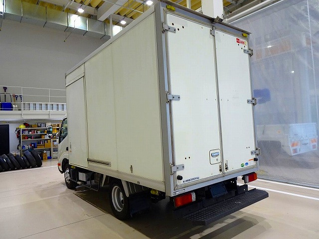 日野 デュトロ 小型 アルミバン TKG-XZC645M(94066) 4枚目