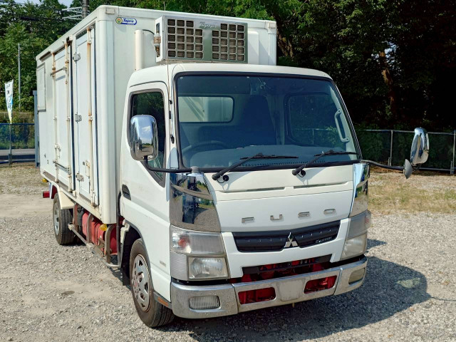 三菱ふそう キャンター 小型 冷凍冷蔵バン TKG-FEA50(94077) 4枚目