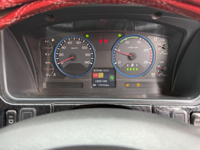 三菱ふそう スーパーグレート 大型 トラクタ（シングル） QPG-FP64VDR(94091) 33枚目