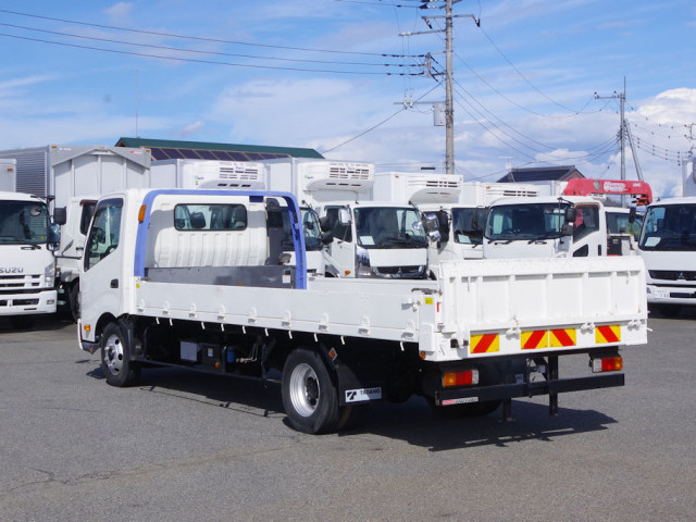 日野 デュトロ 小型 車載専用車 TKG-XZU720M(94100) 3枚目