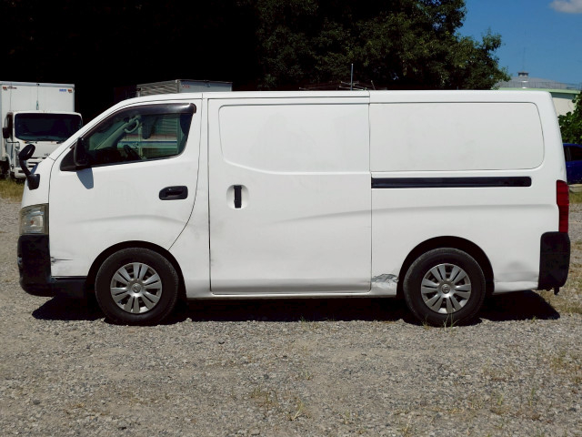 日産自動車 キャラバン 小型 冷凍冷蔵バン LDF-VW2E26(94101) 4枚目