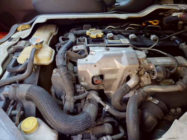 日産自動車 キャラバン 小型 冷凍冷蔵バン LDF-VW2E26(94101) 18枚目
