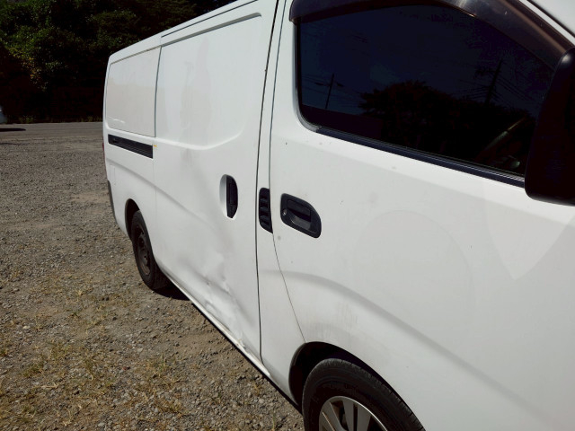 日産自動車 キャラバン 小型 冷凍冷蔵バン LDF-VW2E26(94101) 24枚目