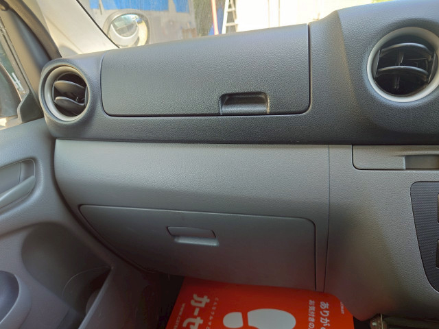 日産自動車 キャラバン 小型 冷凍冷蔵バン LDF-VW2E26(94101) 40枚目