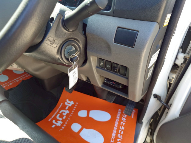 日産自動車 キャラバン 小型 冷凍冷蔵バン LDF-VW2E26(94101) 45枚目