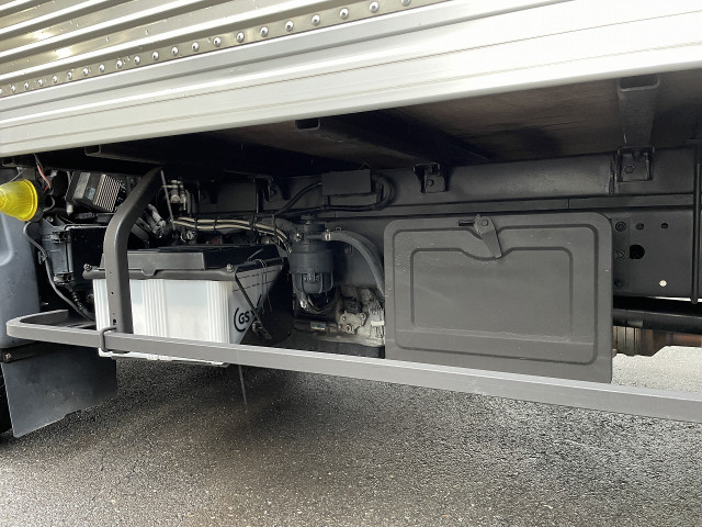 トヨタ トヨエース 小型 アルミバン TKG-XZU645(94107) 8枚目