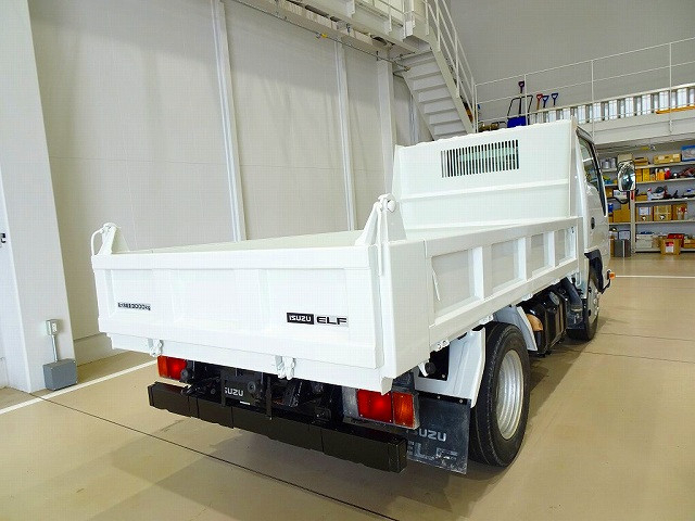 いすゞ エルフ 小型 土砂ダンプ TKG-NKR85AN(94133) 3枚目
