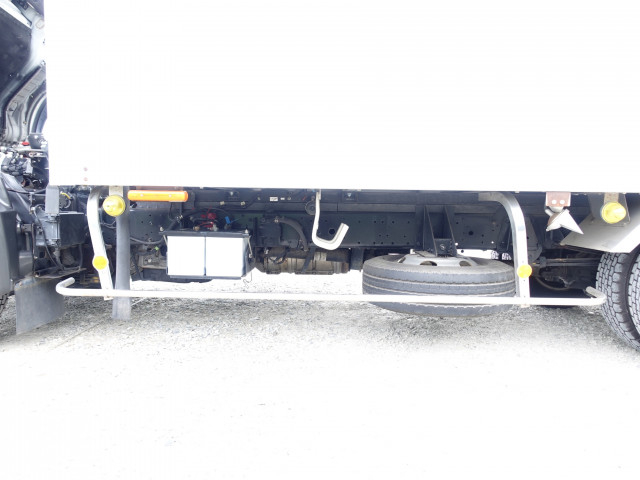 日野 デュトロ 小型 冷凍冷蔵バン TKG-XZU710M(94135) 17枚目