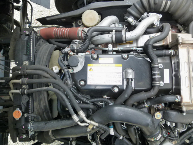 いすゞ フォワード 増トン 冷蔵冷凍バン 2RG-FSR90T2(110150) 23枚目