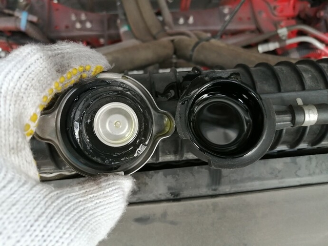 UDトラックス（日産） コンドル 中型 ウィング TKG-MK38L(5348) 42枚目