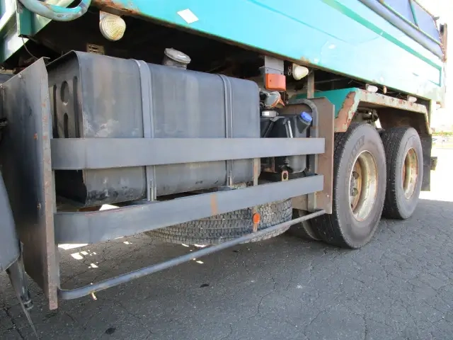 日野 プロフィア 小型 土砂ダンプ 2DG-FS1AGA(94243) 9枚目