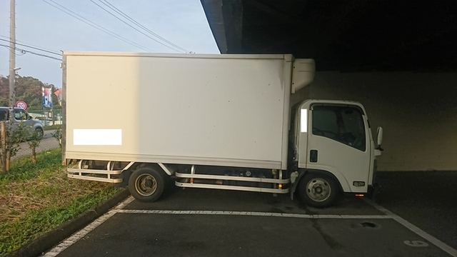 いすゞ エルフ 中型 冷蔵冷凍バン BDG-NMR85AN(2189) 3枚目