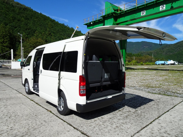 トヨタ 小型 バス 3DF-GDH223B(94374) 6枚目