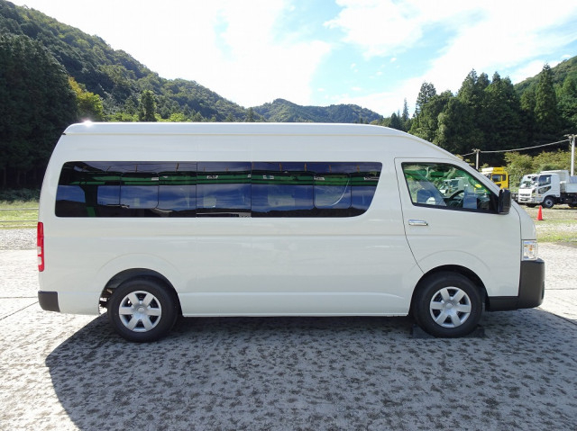 トヨタ 小型 バス 3DF-GDH223B(94374) 11枚目