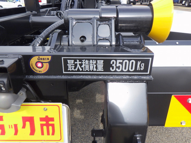 三菱ふそう ファイター 中型 コンテナ専用車 2KG-FK72F(94379) 34枚目