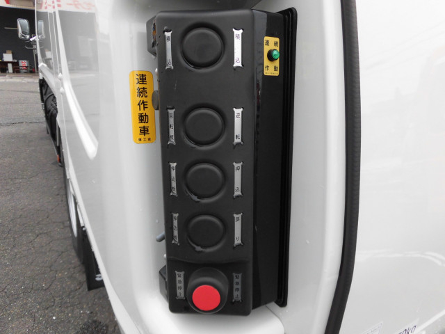 いすゞ エルフ 小型 塵芥車（プレス式） 2PG-NPR88YM(94386) 12枚目