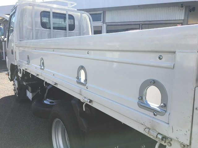 いすゞ エルフ 小型 平ボディ 2RG-NKR88A(94401) 19枚目