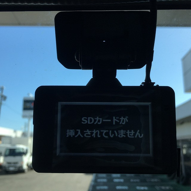 いすゞ エルフ 小型 平ボディ 2RG-NKR88A(94401) 33枚目