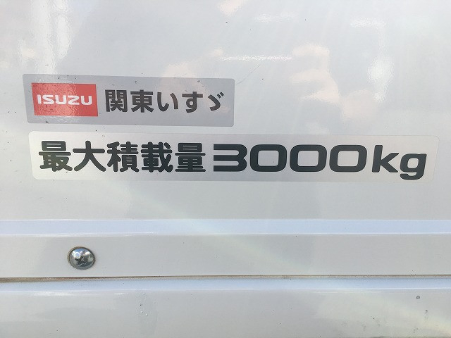いすゞ エルフ 小型 平ボディ 2RG-NKR88A(94401) 34枚目