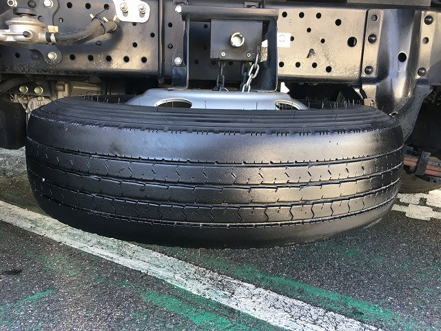いすゞ エルフ 小型 平ボディ 2RG-NKR88A(94401) 43枚目