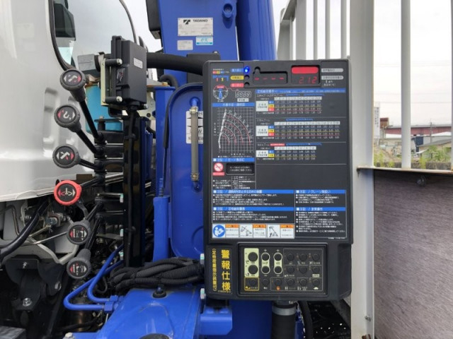 いすゞ フォワード 中型 クレーン付き 2PG-FRR90S2(94402) 11枚目